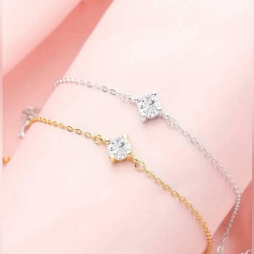 925 Sterling Silver 4-Prong Round White Zircon Charm Bracelet New in Packaging